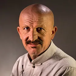 Reza Deghati